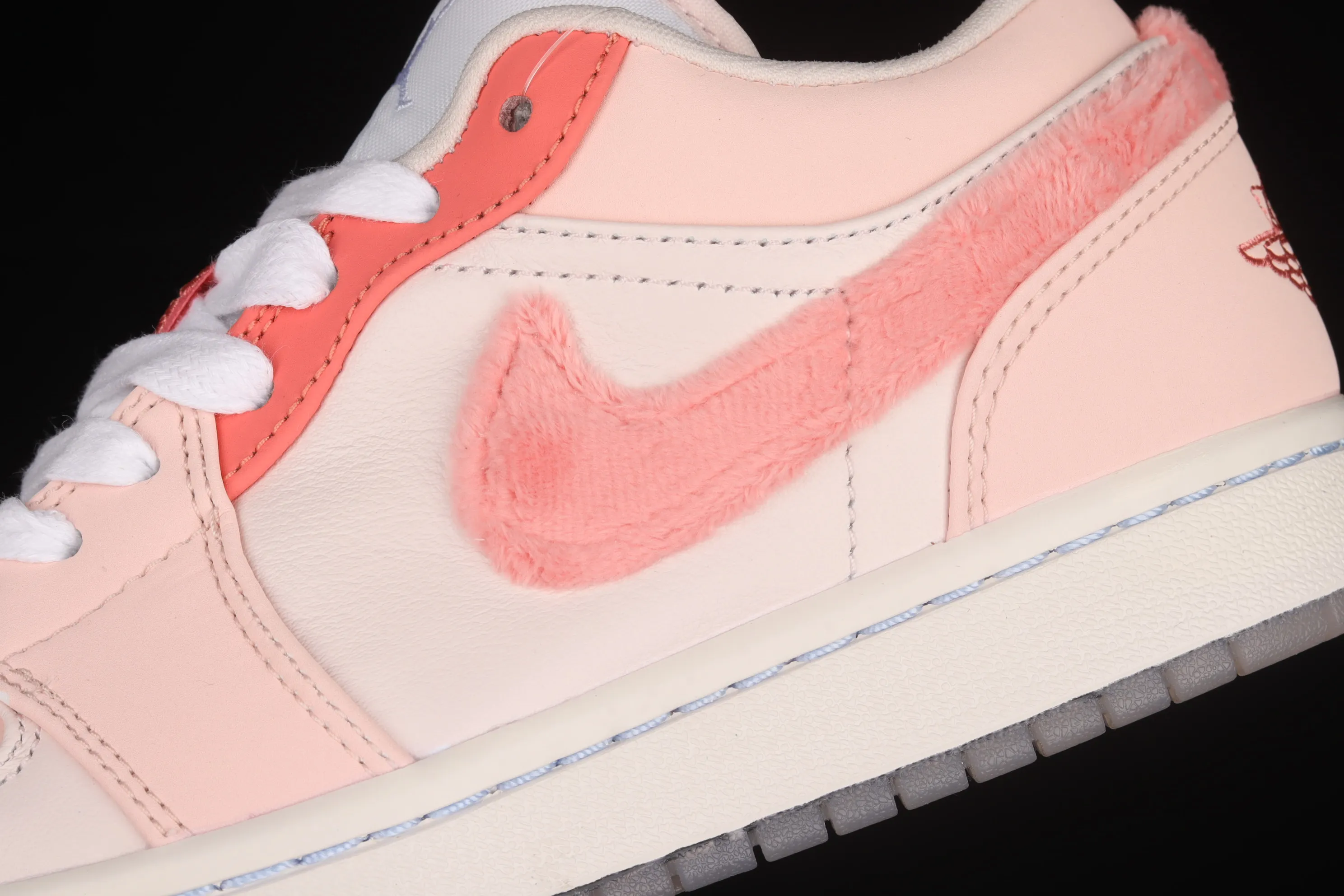 All categories Air Jordan Jordan series basketball shoes Air Jordan 1 Low G version pure original Air Jordan 1 Low AJ1 Joe 1 Second Dimension Valentine's Day low-top retro culture basketball shoes DM5443-666